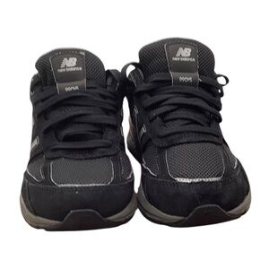 New‎ Balance Black Sneakers Mesh Upper Athletic Design 990v5 size 4